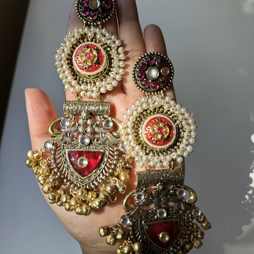 Nazakat Earrings - Red