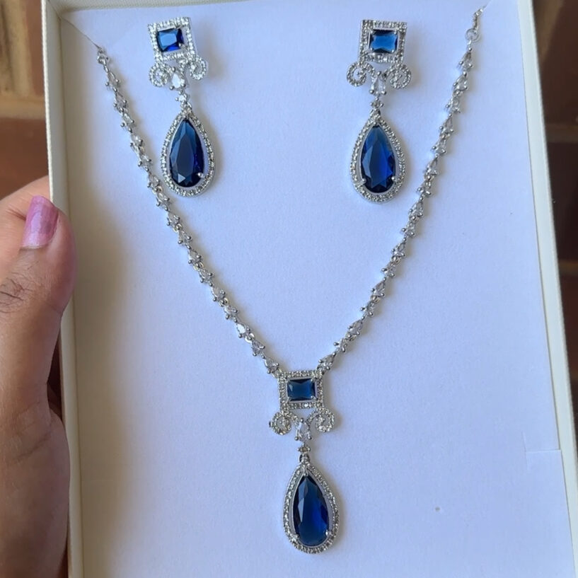 Alia Necklace Set - Sapphire