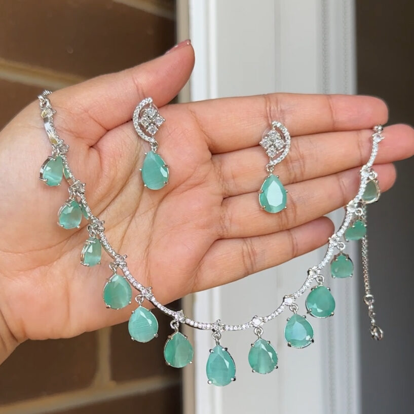 Sophia Necklace Set (Mint)