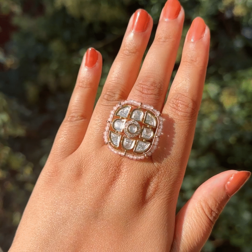 Aveera Ring (Baby Pink)