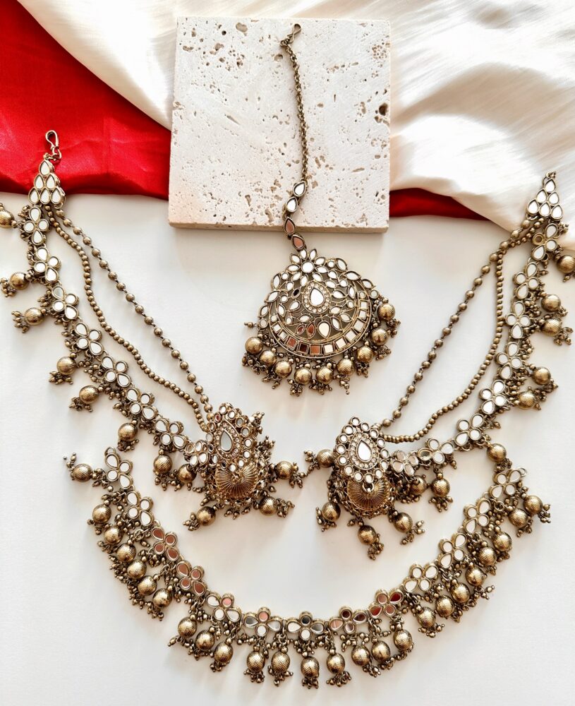 Isha Necklace Set (Gold Beads)