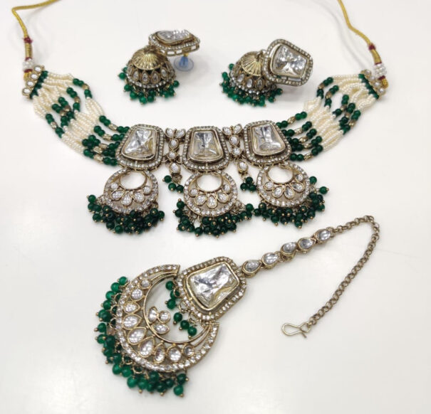 Bebo Kundan Necklace (Green) - Image 3