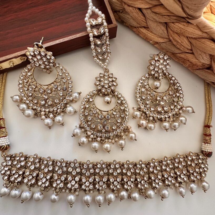 Shina Necklace Set