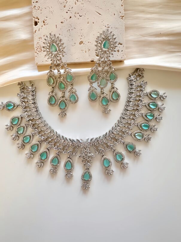 Anika AD Necklace Set (Mint-Silver)