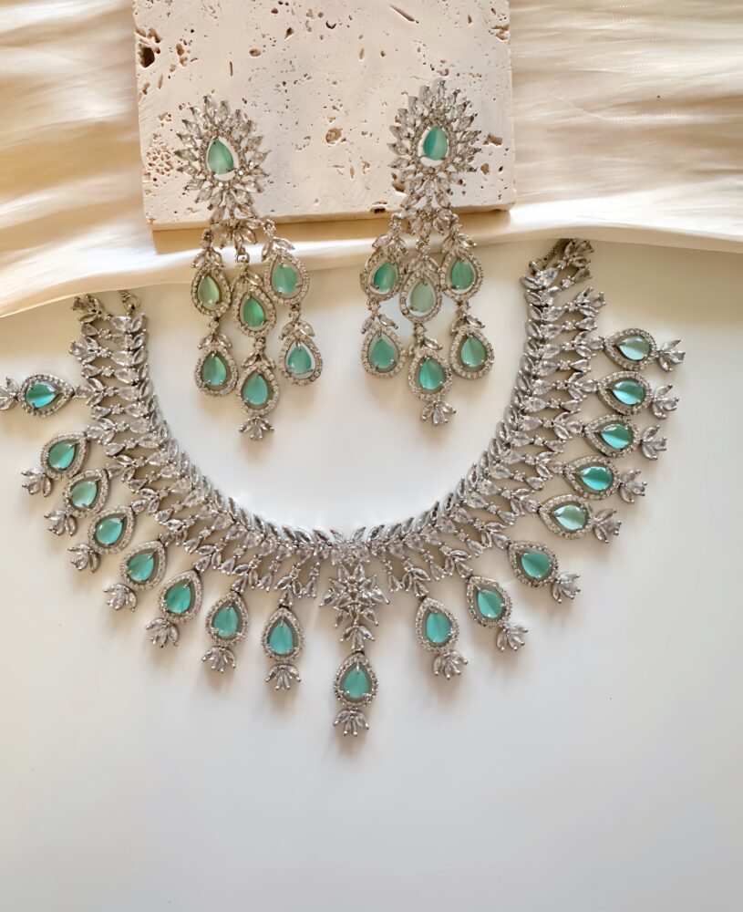 Anika AD Necklace Set (Mint-Silver)