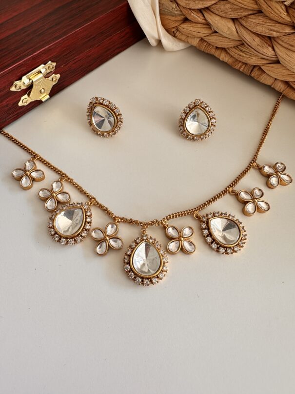 Beck Necklace Set