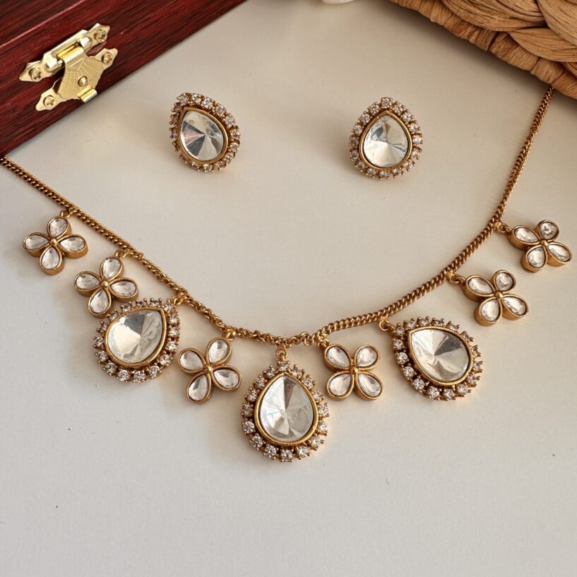 Beck Necklace Set