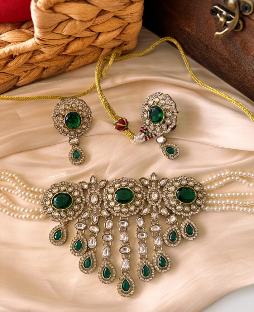Sahiba Necklace Set