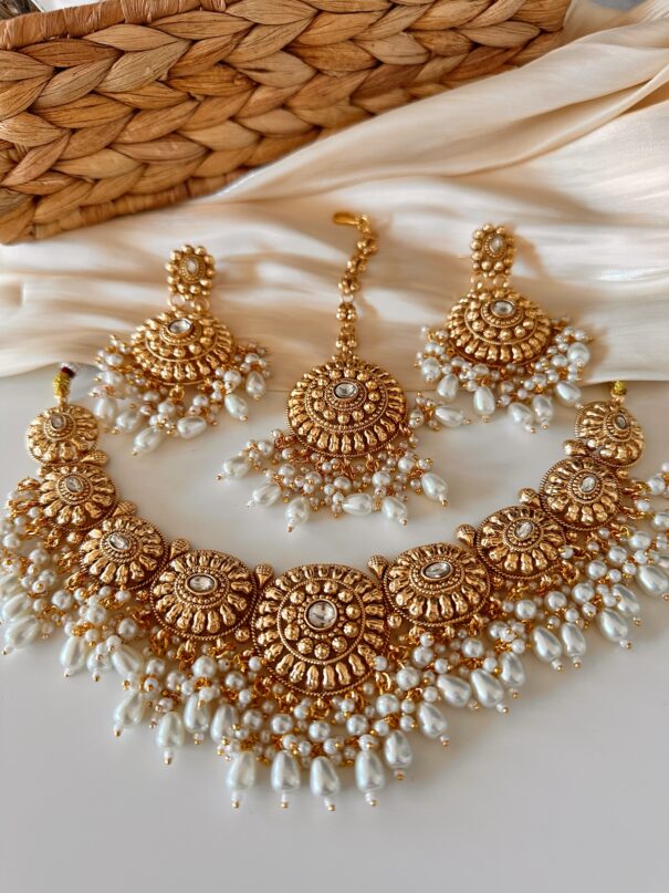Harman Necklace Set - Image 3