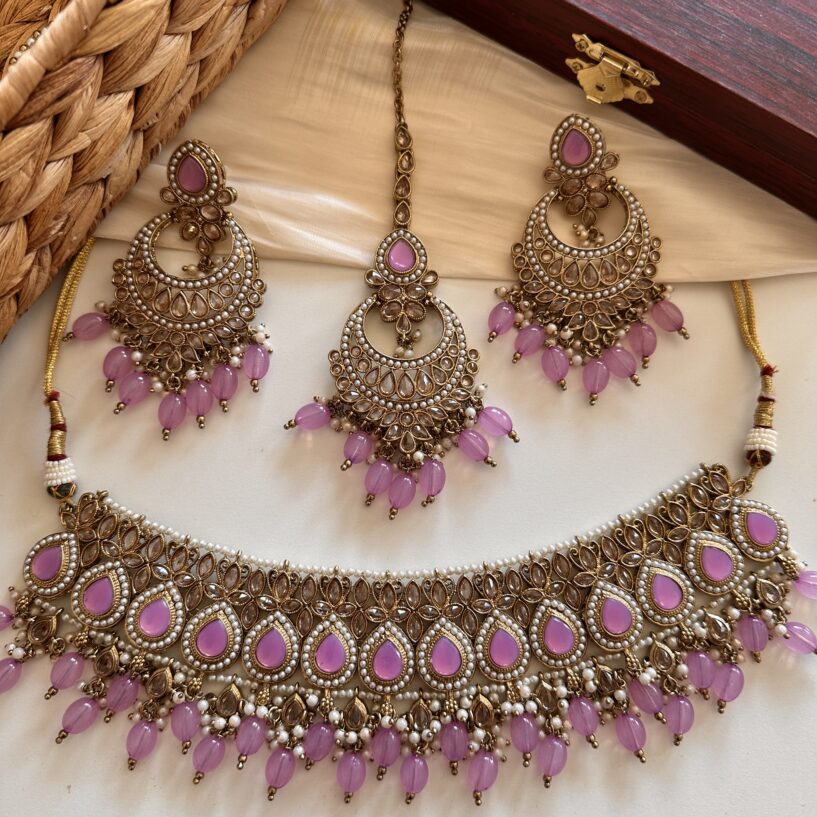 Shilpa Necklace Set (Purple)