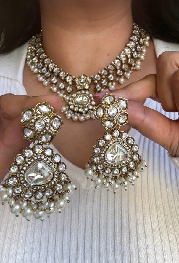 Shabnam Necklace Set - Image 2