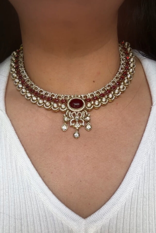Laachi Necklace Set - Image 4