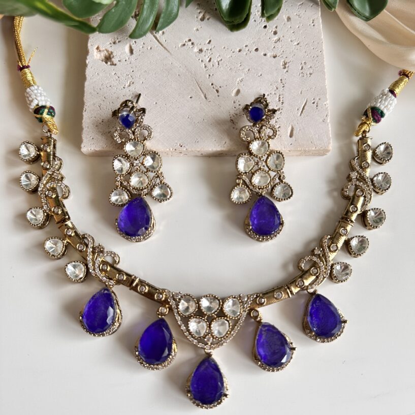 Paalki Necklace Set