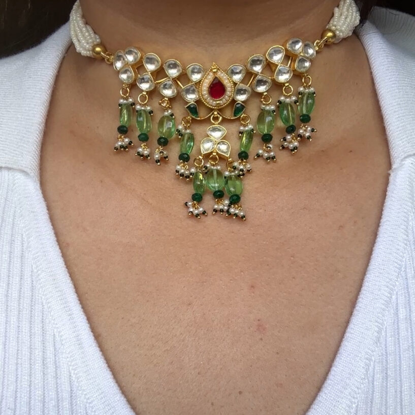 Avnika Pachi Set