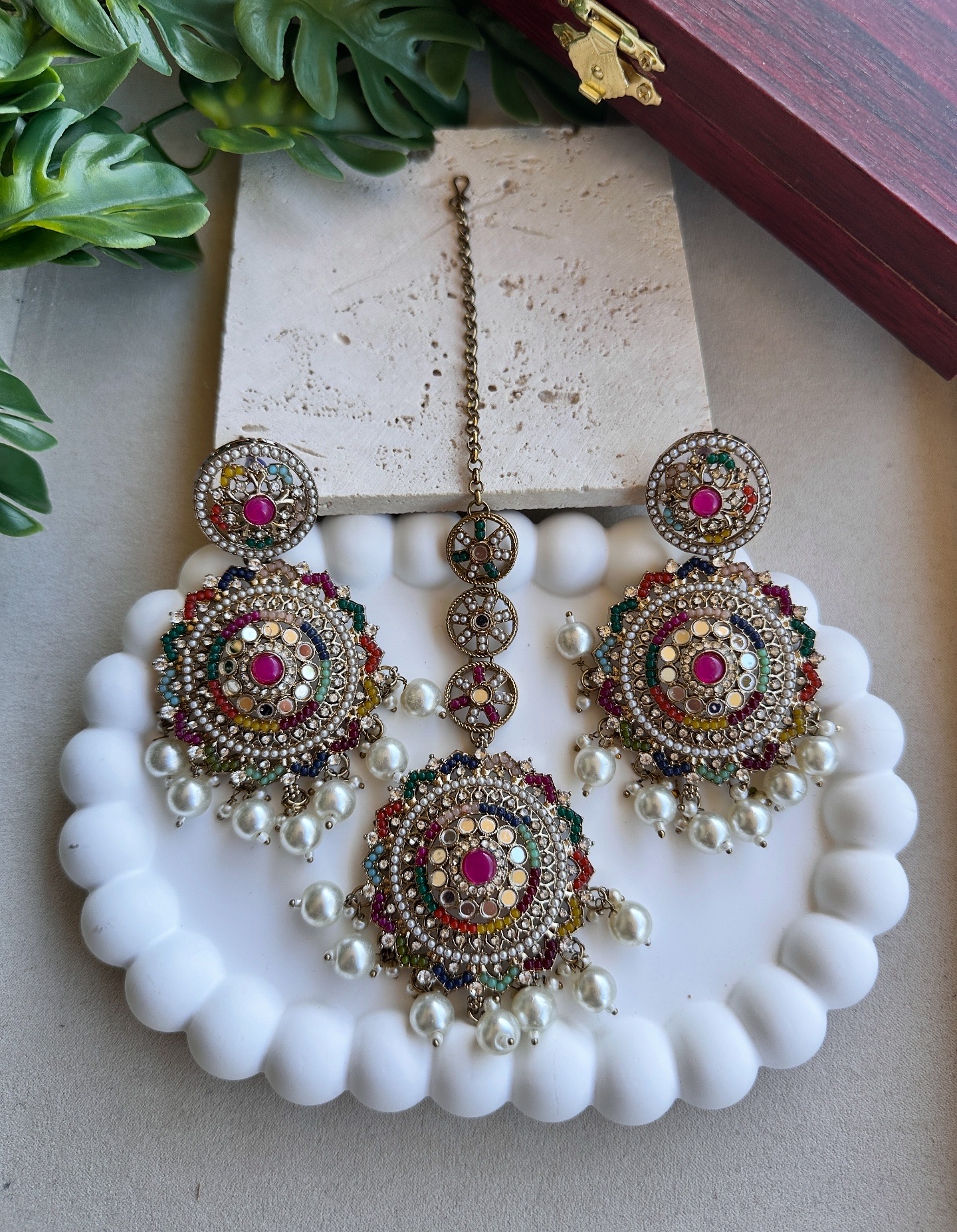 Niti Earrings Tika Set (Multicolor)