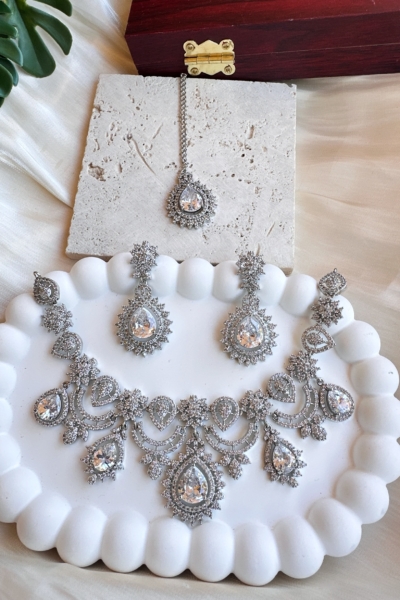 Sia Necklace Set (Silver)