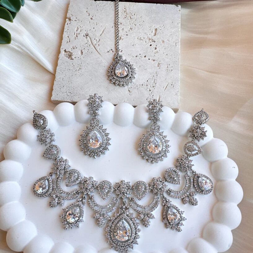 Sia Necklace Set (Silver)