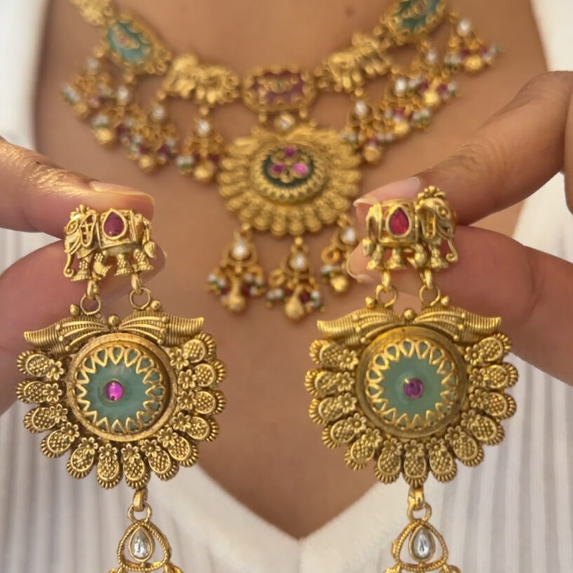 Silvi Heritage Necklace Set