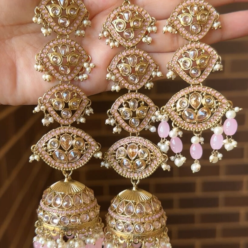 Zoha Earrings Tikka Set (Pink)