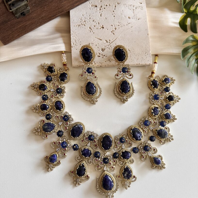 Mitali Sabyasachi Style Set