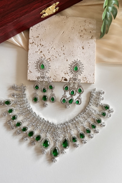 Dorothy Necklace Set