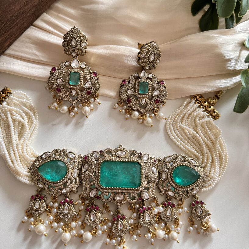 Soha Luxury Necklace Set