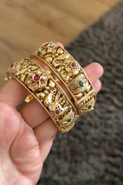 Harini Bangles Set(pair of 2)